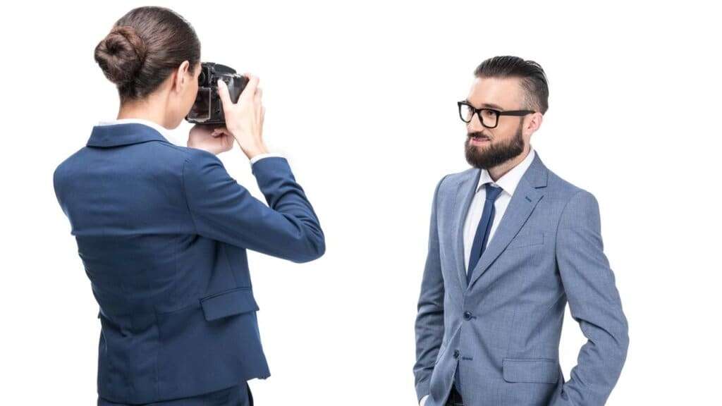 como ser um fotografo empresarial 1024x576 1 Click and Play - Agência de Vídeo Digital - Produtora Audiovisual